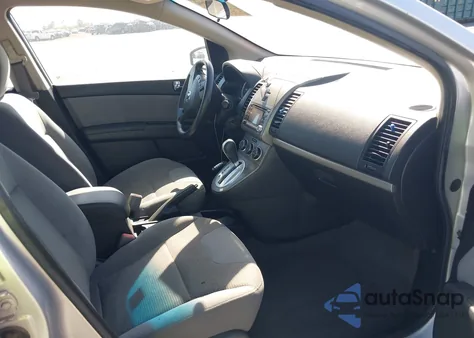 2011 Nissan Sentra 2.0Sl z USA, uszkodzony, nr VIN 3N1AB6AP6BL693694